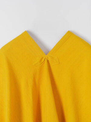 PONCHO AMPARO LIMÓN