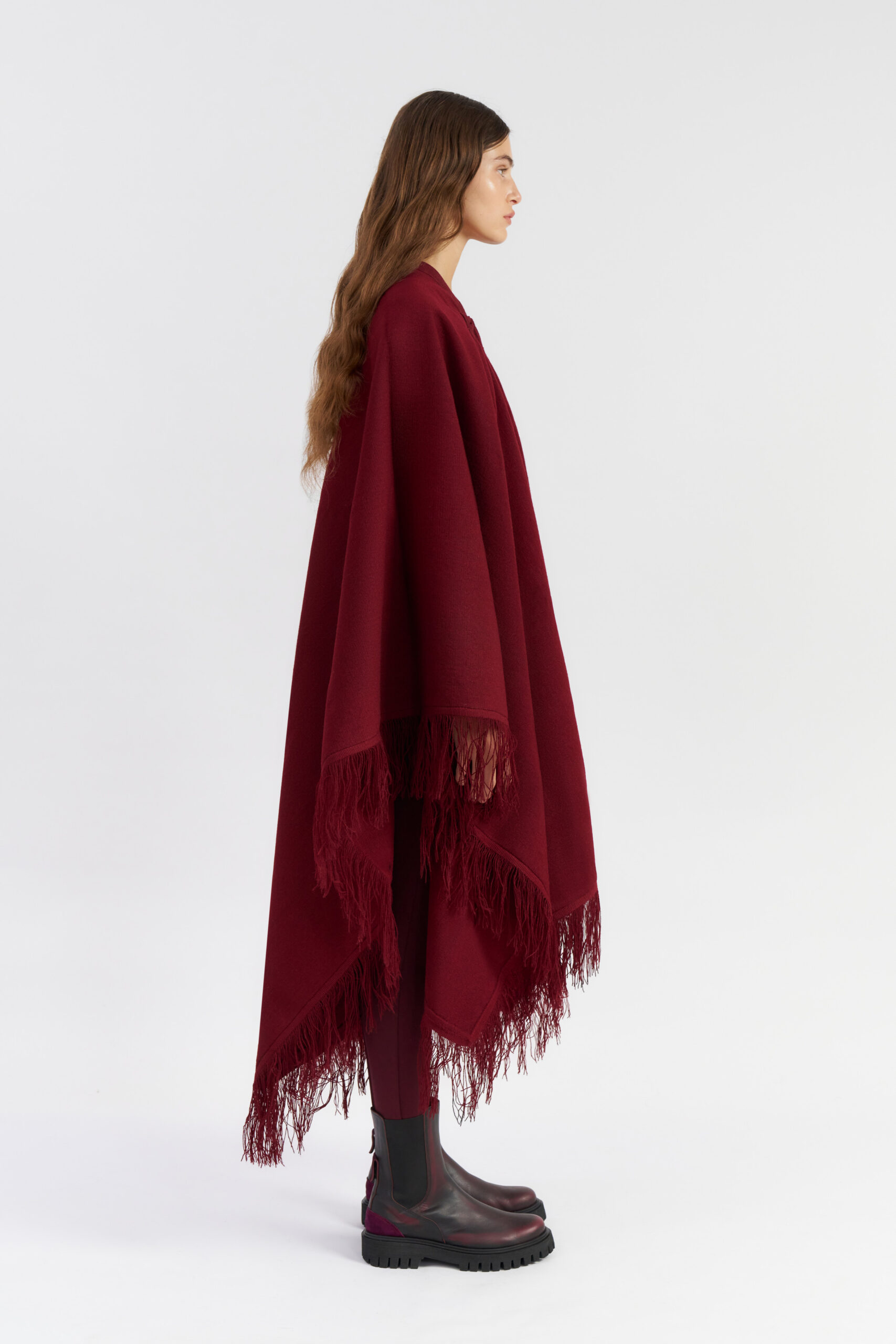 PONCHO AMPARO BURDEOS - Imagen 4