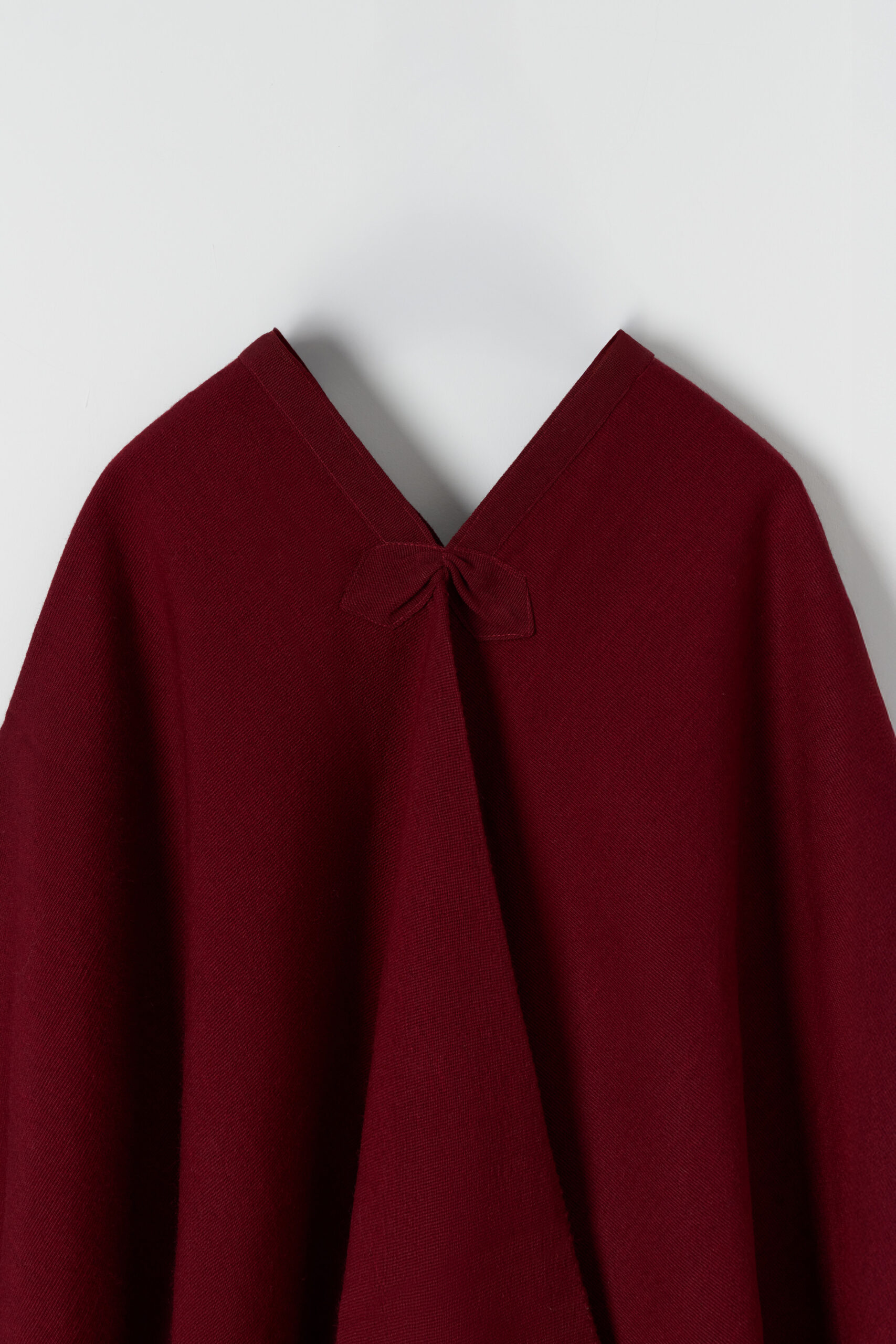 PONCHO AMPARO BURDEOS